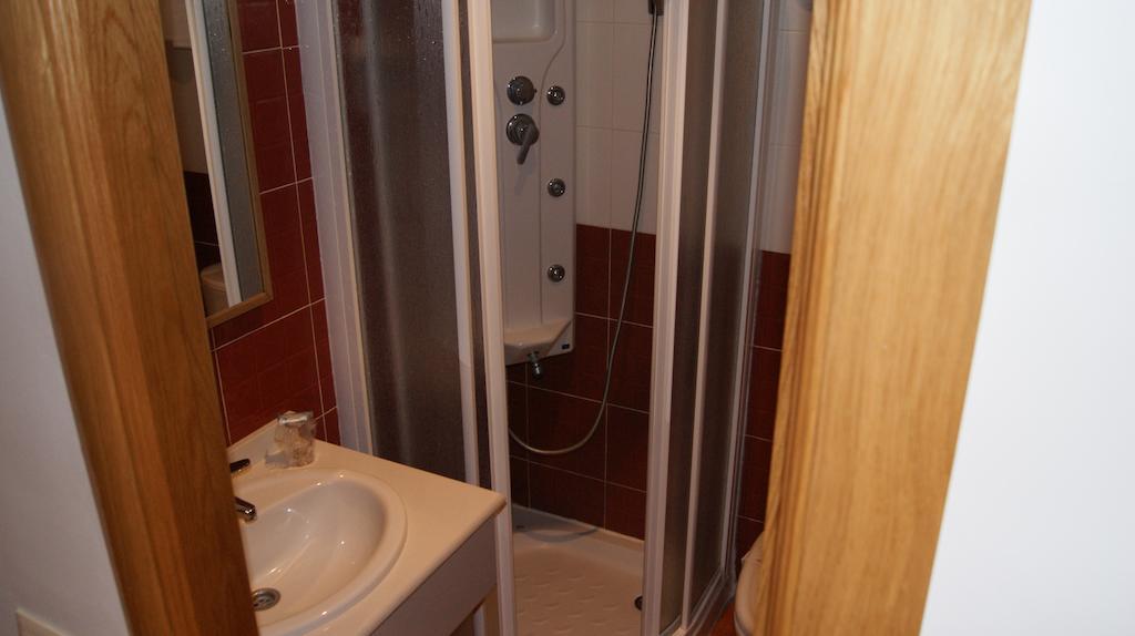 Hostal Restaurante Bustos Villarrubio 객실 사진